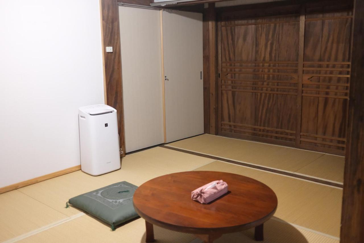 Guesthouse Kojiya 暮らしをつくる宿 旧糀屋 Fukutsu ภายนอก รูปภาพ