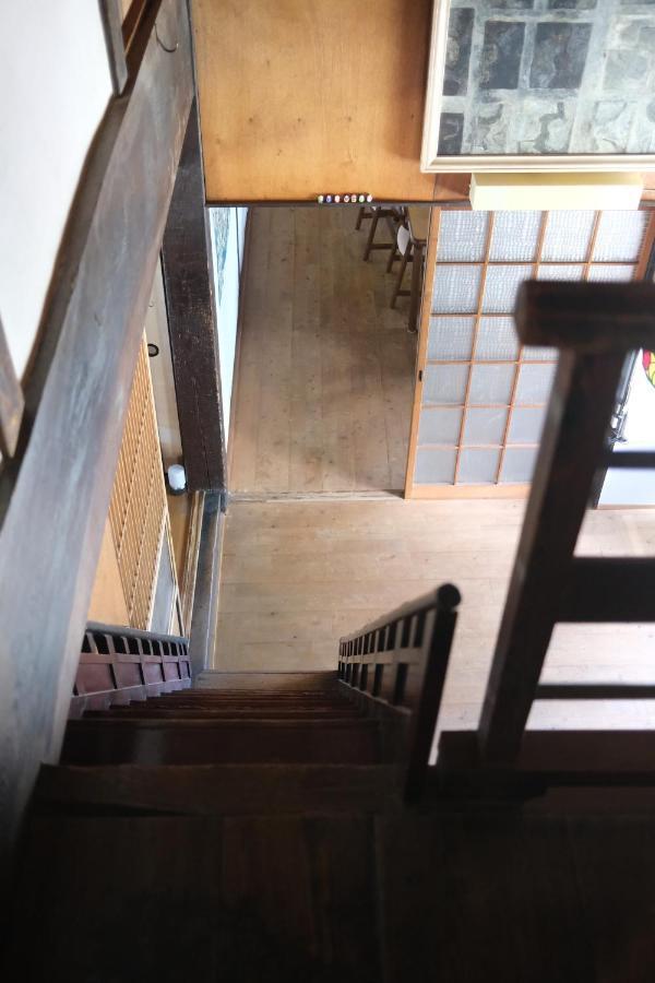 Guesthouse Kojiya 暮らしをつくる宿 旧糀屋 Fukutsu ภายนอก รูปภาพ